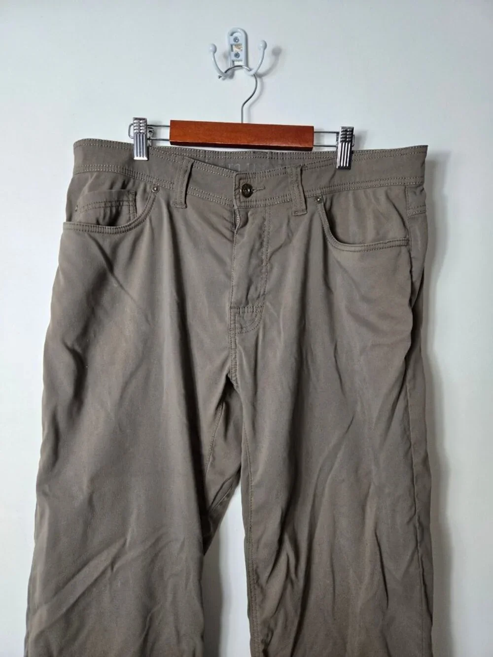 Prana Pants Men's Brion Slim Fit Stretch Hiking Pants Brown UPF FLAW